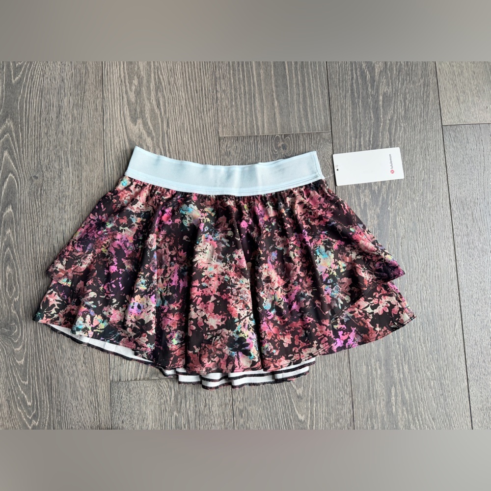 Lululemon Court Rival High-Rise Skirt *Long in Stencil Blossom Red Multi Size 8